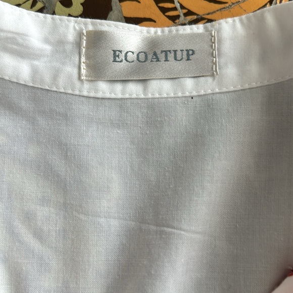 ECOATUP WHITE EMBROIDERED SHIRT SZ:XL - Picture 5 of 9